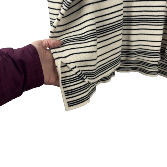 Eileen Fisher Boxy Fit Oversized 100% Organic Cotton Striped Sweater Ivory Black - Picture 10 of 16